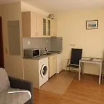 Apartament Noks - Menada *